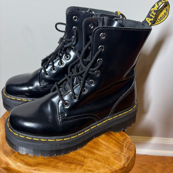 Dr. Martens Jadon Blk Leather Platform Lace-Up Boots with Yellow Stitching Sz. 7 - Picture 3 of 15